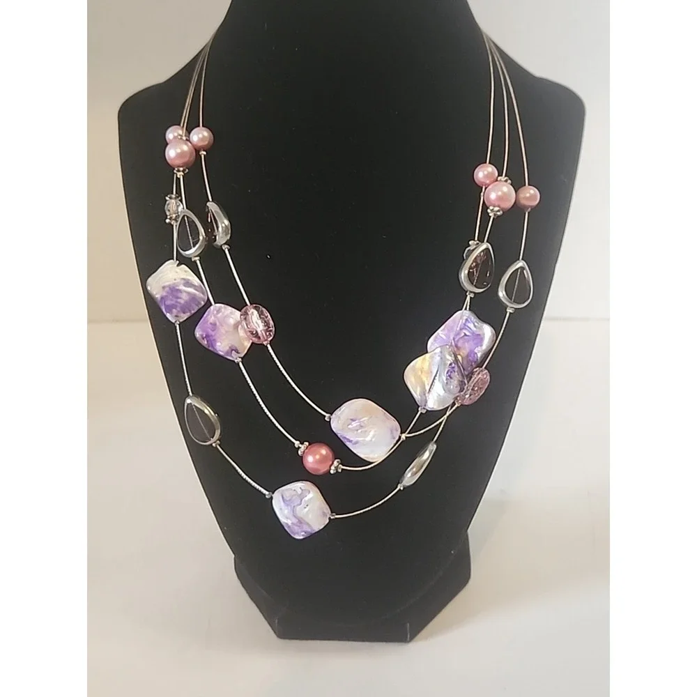VTG Triple Strand  Floating Dyed‎ Shell Glass & Acrylic Beaded Necklace 21